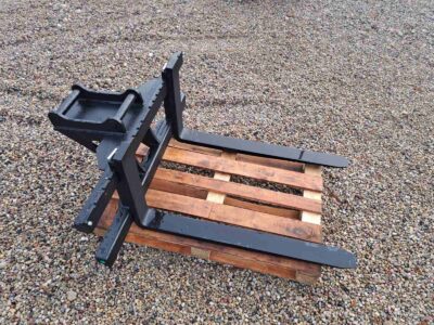 Pallet forks for excavator S-40