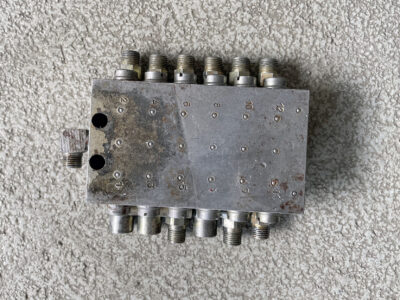 Volvo EW160B lubrication system block