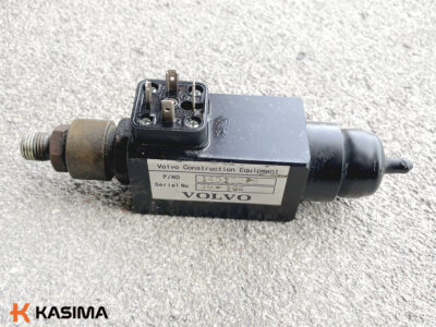 Volvo hydraulic valve