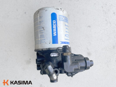 WABCO compressed air dryer with filter
