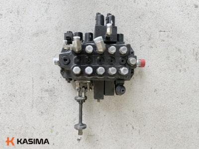 Merlo P32.6 hydraulic distributor