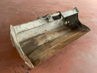 Grading bucket (1350mm)