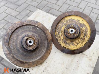 CAT 259D track idler