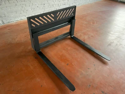 Pallet forks for mini loader 2500 kg.