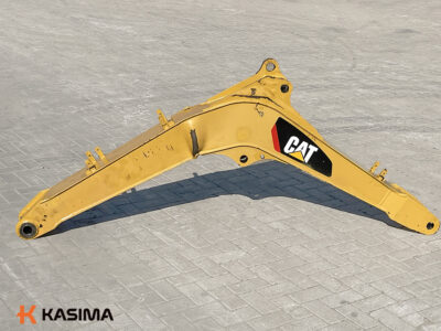 CAT 303E main boom