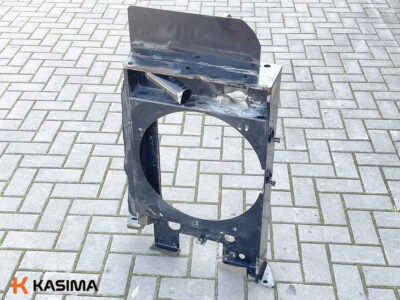 CAT 303E radiator support
