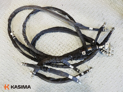 CAT 303E hydraulic hoses