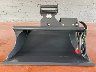 Hydraulic tilting bucket S-30