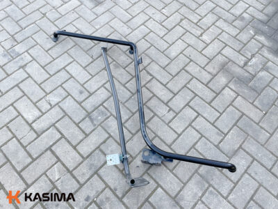 Правая дверная ручка Case IH