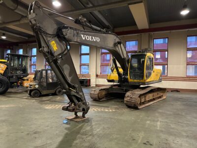 Volvo EC240LC(1997) sold by parts
