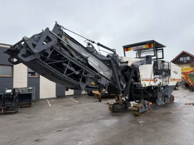 Wirtgen W210i asfaldifreesimismasin,2013