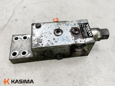 Volvo EW230C cylinder control valve