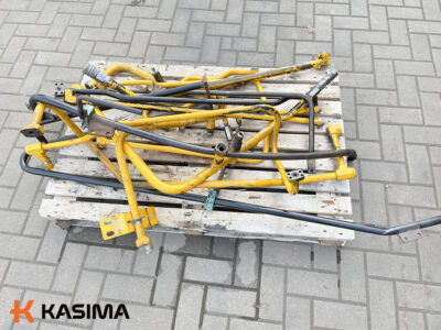 Трубы и поручни JCB