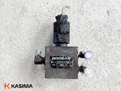 Bobcat E85 solenoid valve
