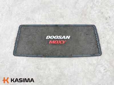 Moxy MT31 bonnet front grille