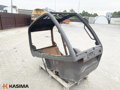 Manitou MLT633 kabiin