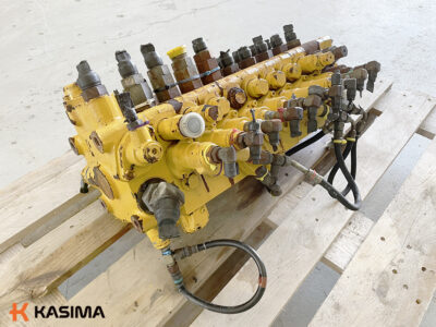 Komatsu PW160-7 peahüdraulikajaoturi