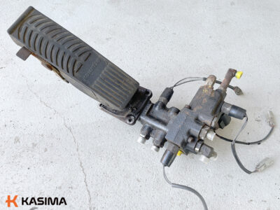Komatsu brake pedal valve