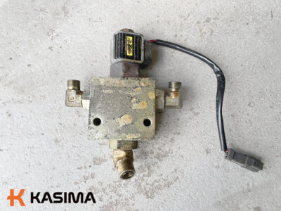 Komatsu solenoid valve