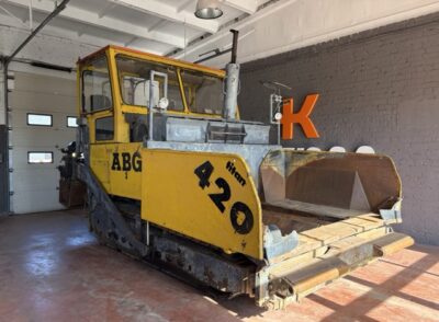 Асфальтоукладчик ABG TITAN 420 на запчасти (1986 г.)