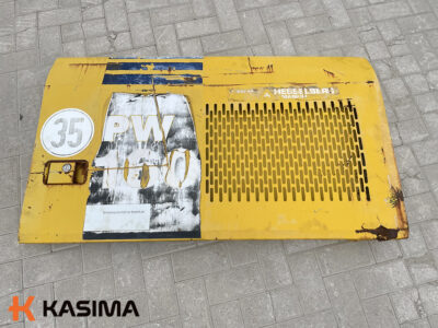 Левая боковая дверь кузова Komatsu PW160