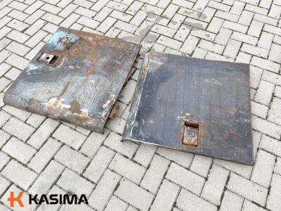 Боковые двери Daewoo DH130-2