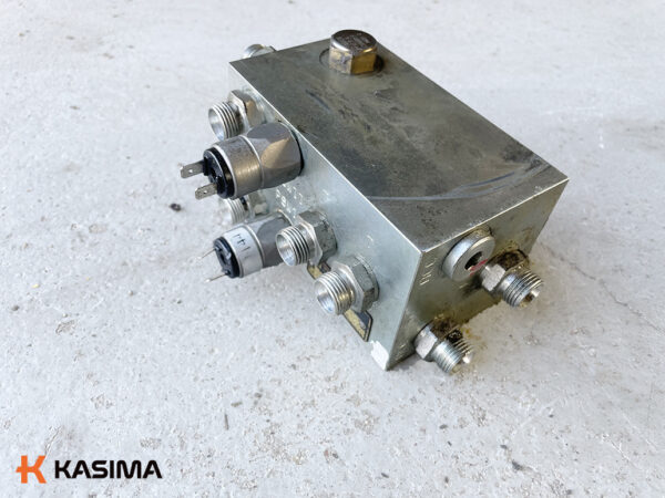 Parker brake valve