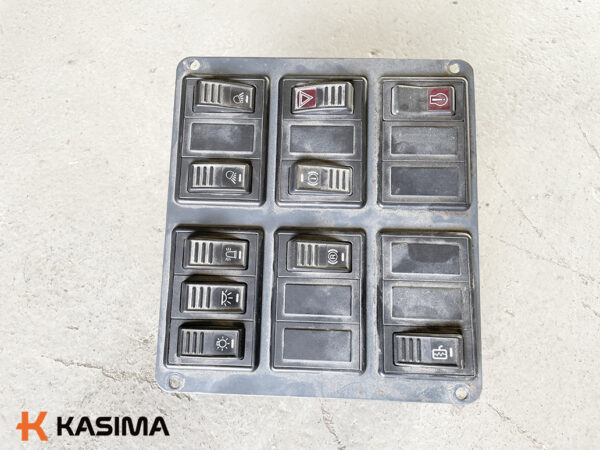 Moxy switch panel