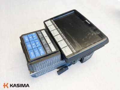 Komatsu PC210LC monitor